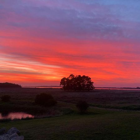 Pelican Point Sanctuary Сент-Хеленс Экстерьер фото